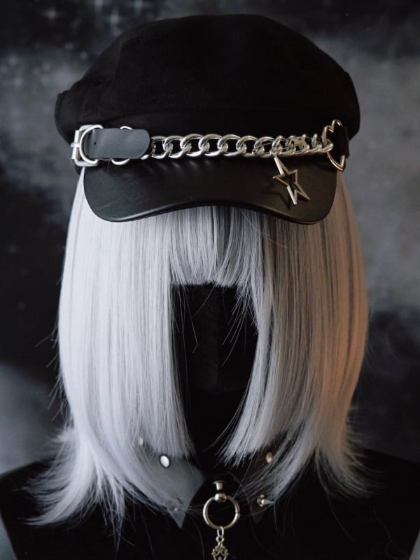 Black Gothic Star Charm Heart Buckle Design Beret Hat With Chain