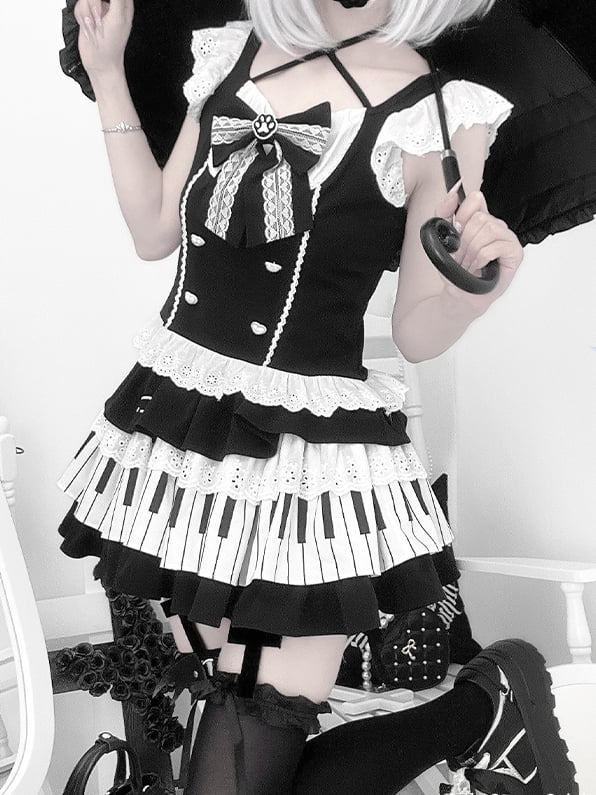 Black and White Flutter Sleeves Halter Top+ Piano Key Design Tiered Skirt + Striped Armwear Set