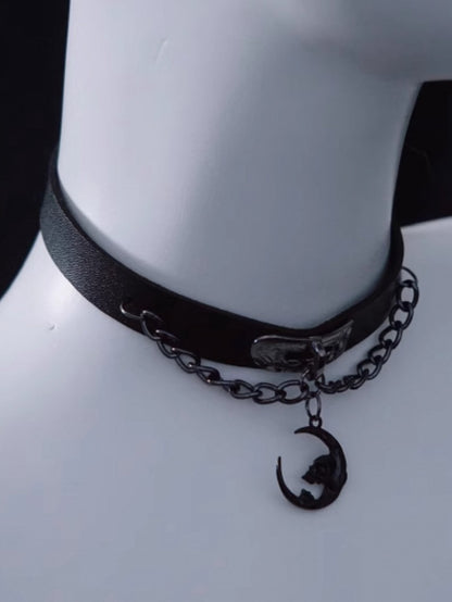 Gothic Black Moon Pendant PU Choker with Chains