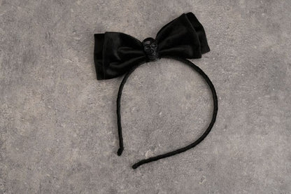 Black Gothic Skull Bow KC