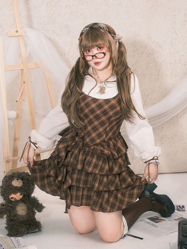Plus Size Preppy Tiered Brown Plaid Dress with Sailor Collar & Detachable Roses