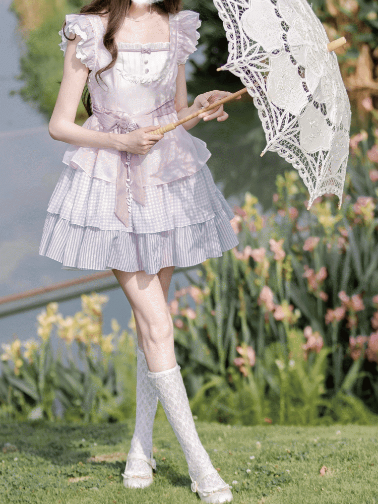 Sweet Lavender Flutter Sleeves Dress Tiered Skirt with Floral Brooch and Waist Belt