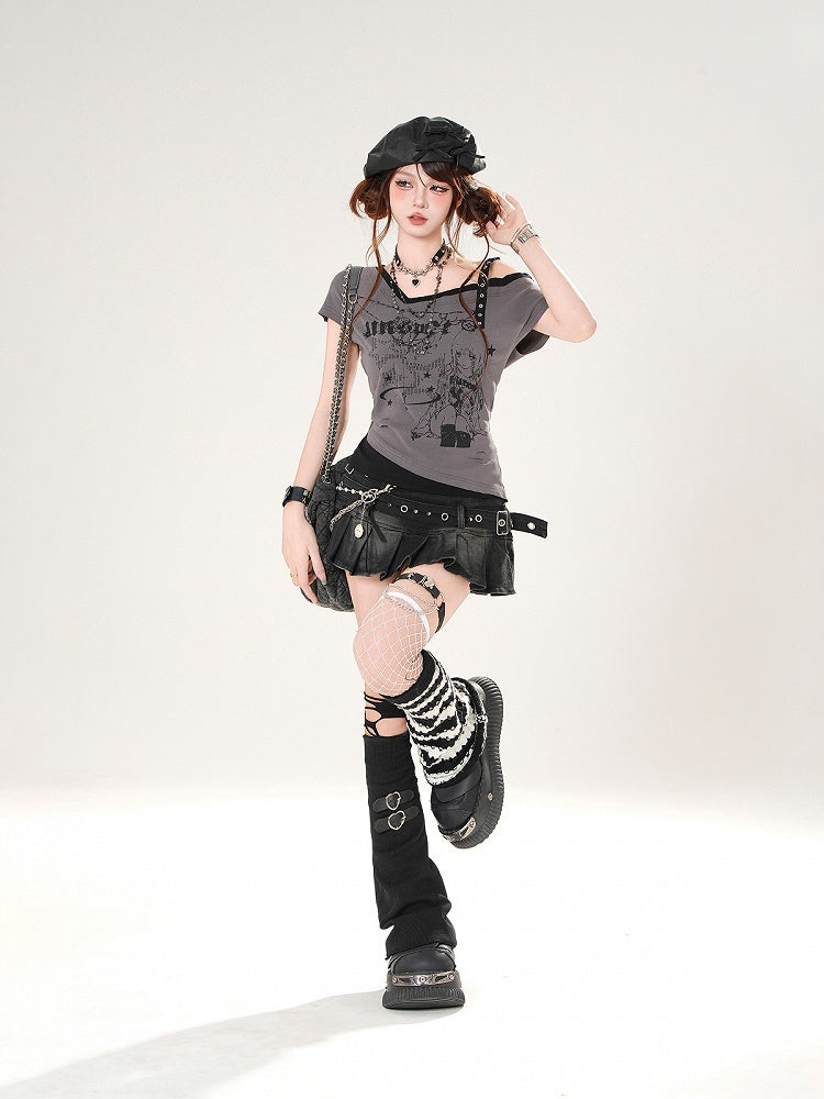 Anime Girl Print Gray/White Asymmetrical Neckline Slim-fitting T-shirt