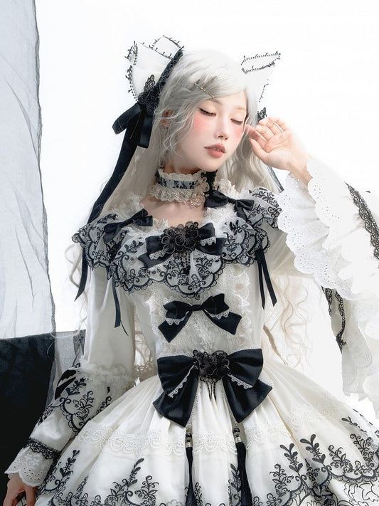 White and Black Butterfly Hairclip