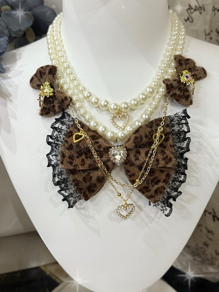 4 Color Options Leopard Pattern Rhinestone Heart And Bowknot Pendant Beaded Necklace