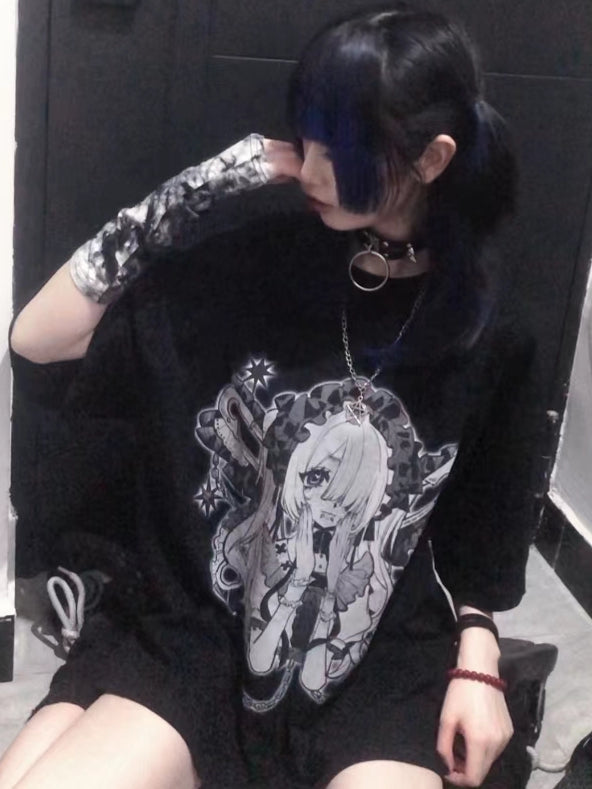 Black&White Jirai Kei Cartoon Girl Print Round Neck T-shirt