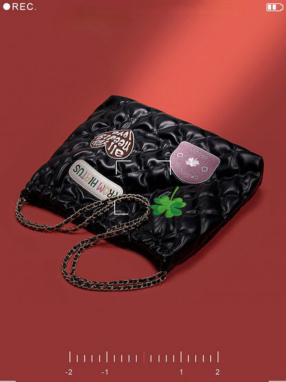 Chic Black Diamond Quilted Drawstring Shoulder Bag With Clover And Letter Embroidery