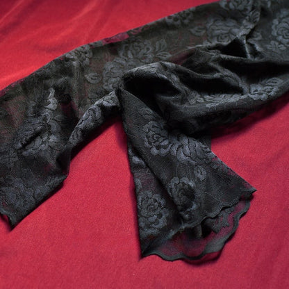 Gothic Black/White Rosette Pattern Lace Fingerless Gloves