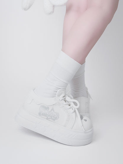 Letter Print, Raw Hem Details & Secure Lace Closure White Platforms in Otaku Style