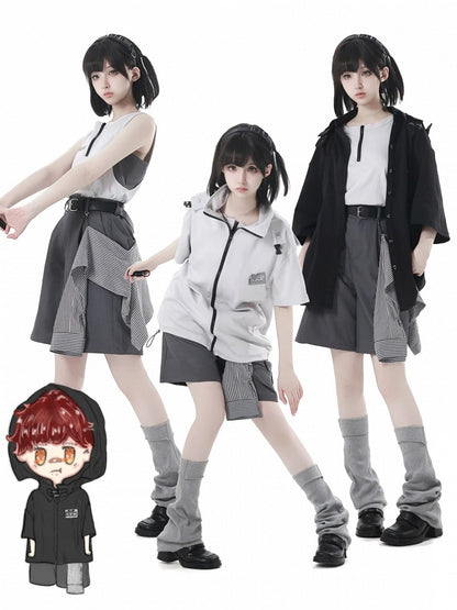 Gray Casual Shorts with Striped Accessory and Buckle Belt