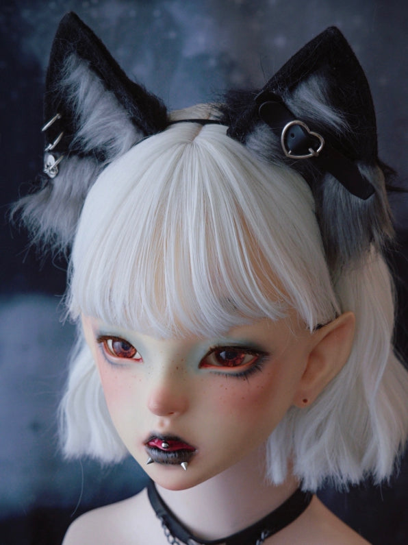 Black Heart Details Cat Ear Decorated KC