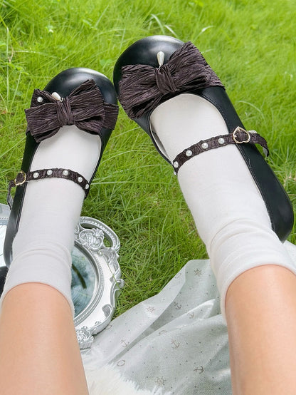 Matte Black Beaded Decorated Bow at Top Heart Buckle Round Toe Lolita Shoes