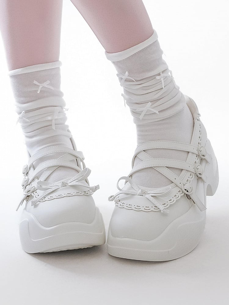 White Knotted Bow at Top Crisscross Design Platforms