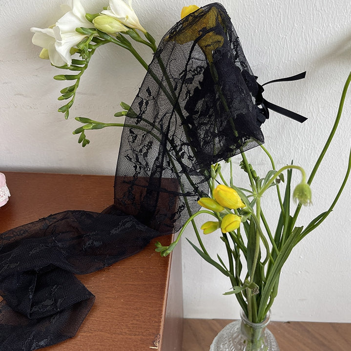 White/Black/Beige Rosette Lace Over-Knee Stockings