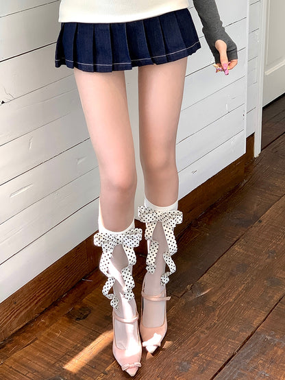 White/Black Polka-dot Pattern Bowknot Design Under-knee Stockings