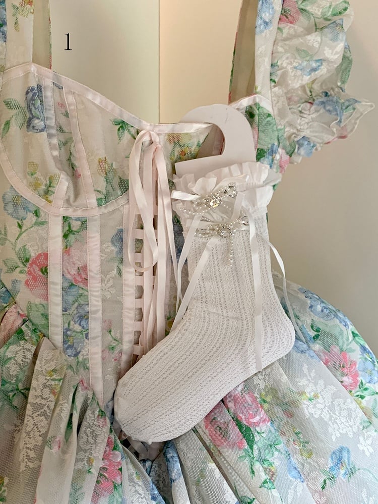 White/Milky White/Black/Red/Purple/Grey/Brown Lolita Lace Trim Bowknot Socks