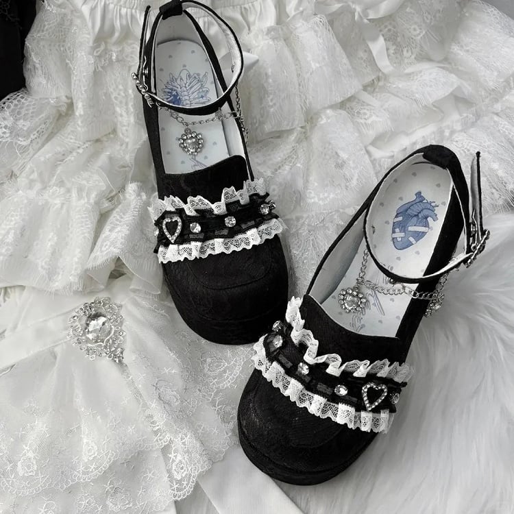 Jirai Kei Black Lace Platform Heels: 12cm Chunky Block Heel with Heart Rhinestone Chain & Buckle Ankle Strap