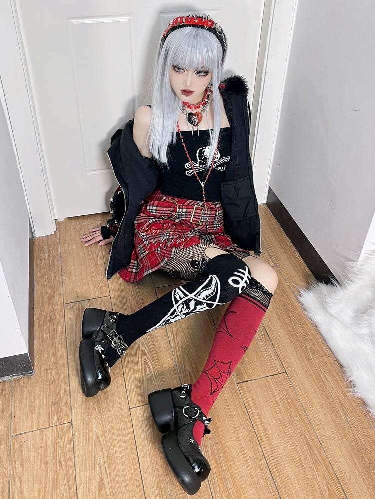 Studs Polished Black Platform Mary Janes with Skeleton Rabbit Buckles