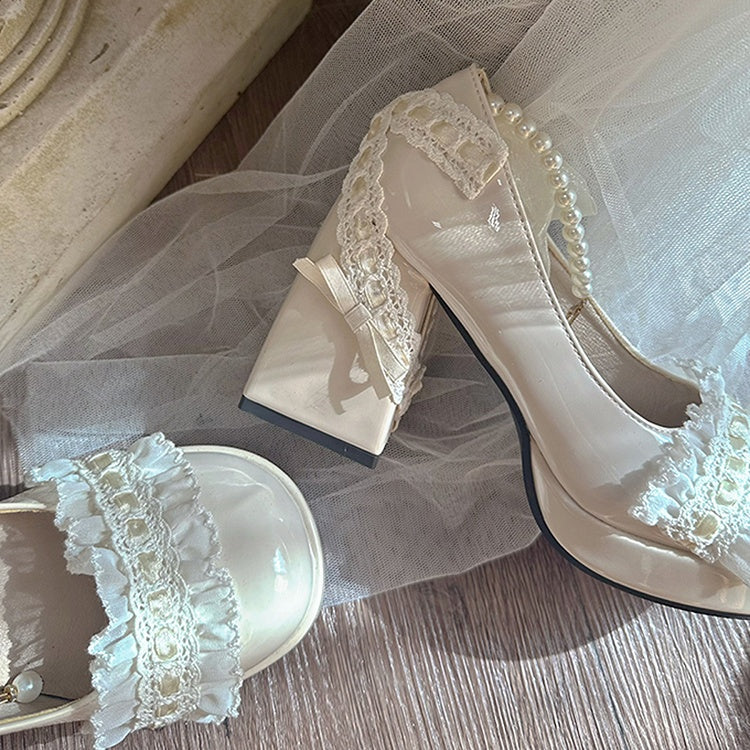 Beige Bow Accent Detachable Beaded Chain Lolita Block Heels