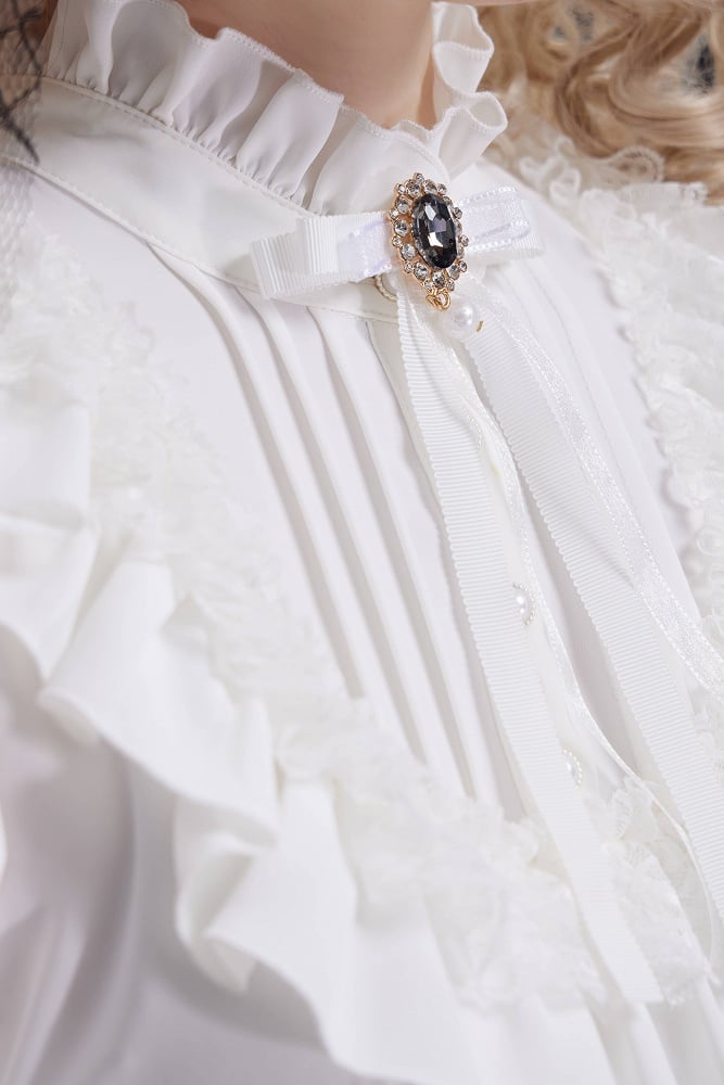 Lace Angel Wings at Back White Short Sleeves Blouse