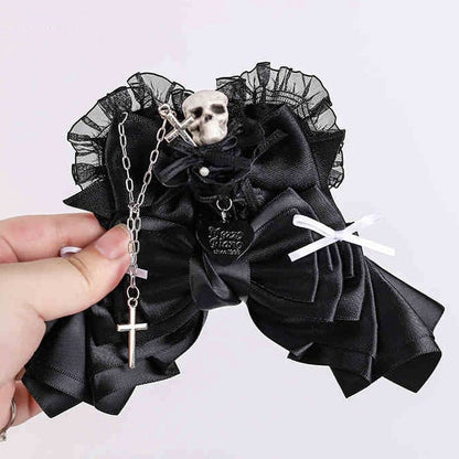 Black Heart Design Gothic Halloween Skeleton Bowknots Hairclips with Cross Chains