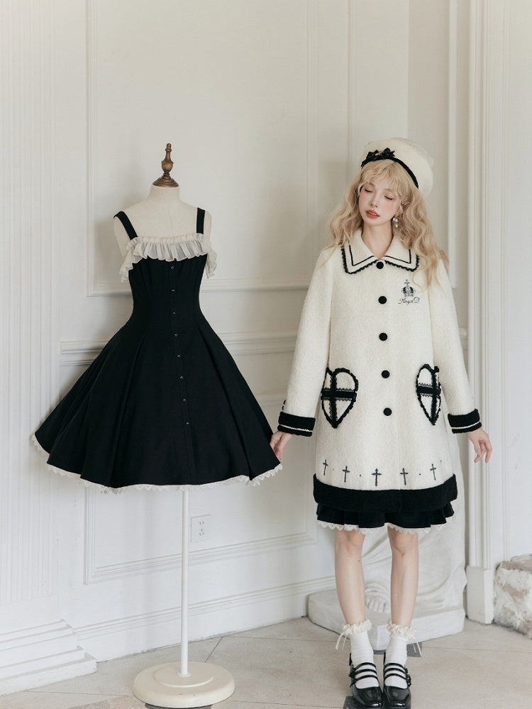 Heart-shaped Pockets White Woolen Coat with Black Embroidery Detail