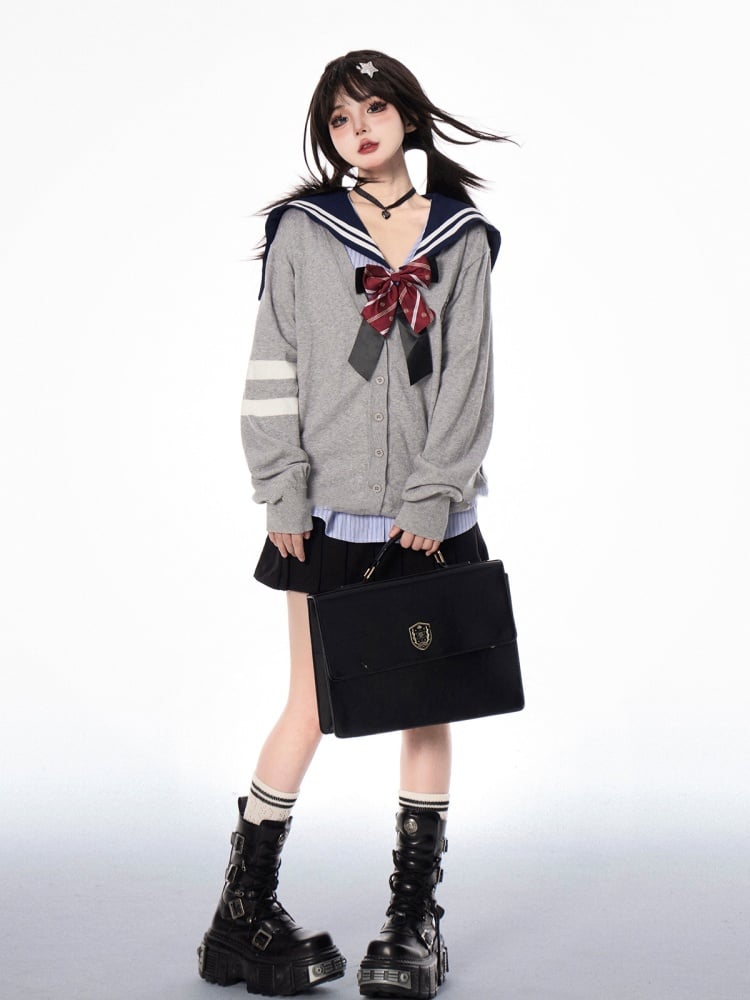 Double Heart Buckles Black Preppy Style Pleated Skirt