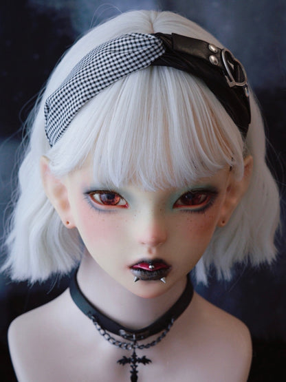 Black Gothic Plaid Pattern With Heart Buckle Decorated KC