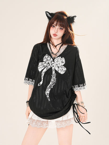 Big Bow Print Lace Trim Drawstring Side Black/White V-neck T-shirt