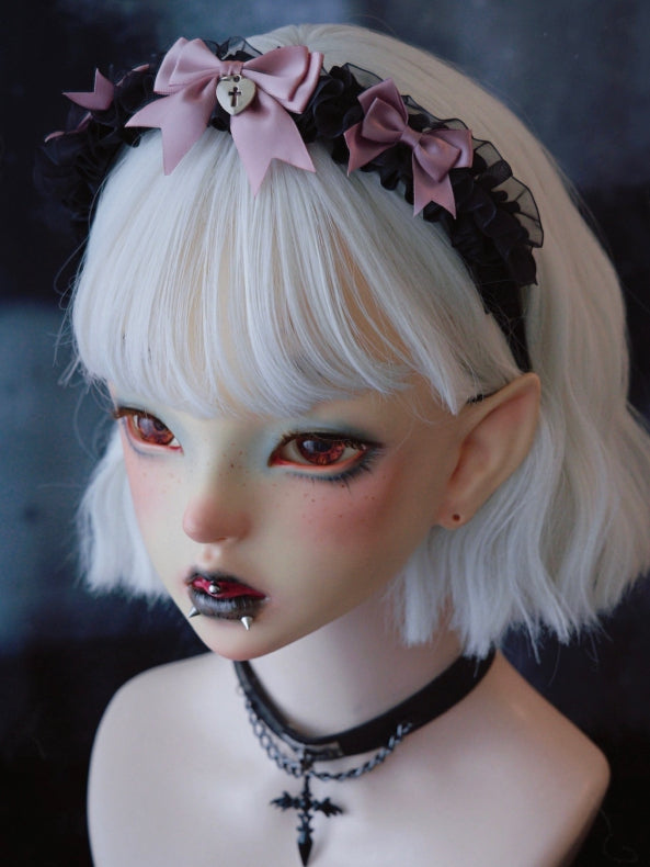 Black And Pink Ruffle Trim Bowknots With Heart Details KC