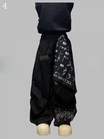 Black Letter Decorated Wide-leg Cut Pants