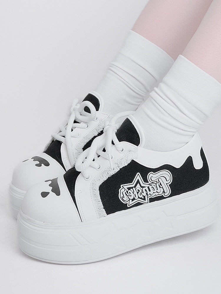 Black & White Otaku-Kwaii Platform Shoes - Lace-Up Design with Letter Print & Raw Edge Trim