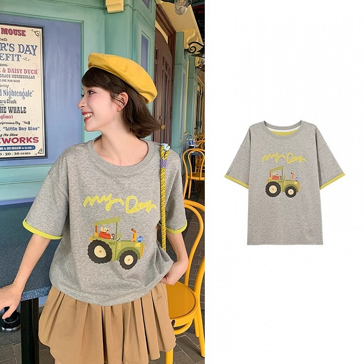 Gray Round Neck Cartoon Tractor Print Loose T-shirt