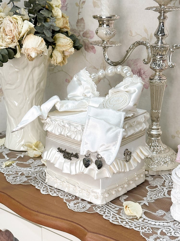 Creamy White Bead Details Hand Bag / Crossbody