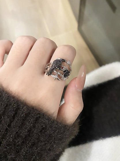 7 Options Raven Design Gothic Ring
