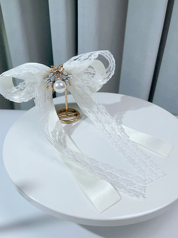 White Rhinestone And Beaded Decorated Bee Design Bowknot Brooch