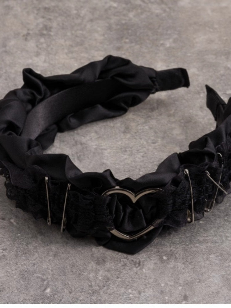 Black Ruffle Lace Trim With Pins Details KC