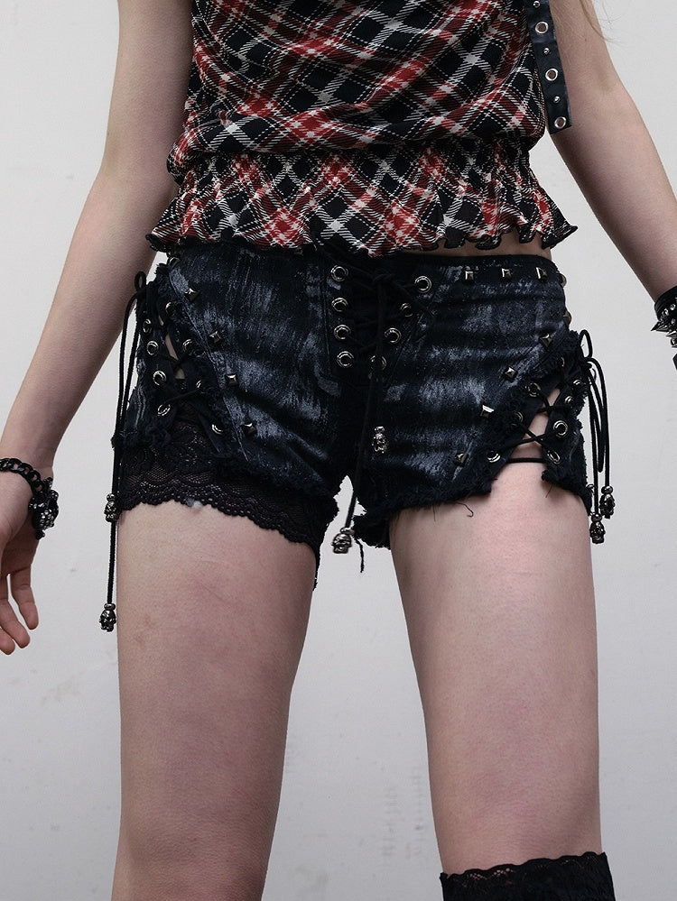 Black/White Wasteland Punk Studs Decorated Lace-up Details Raw Hem Shorts