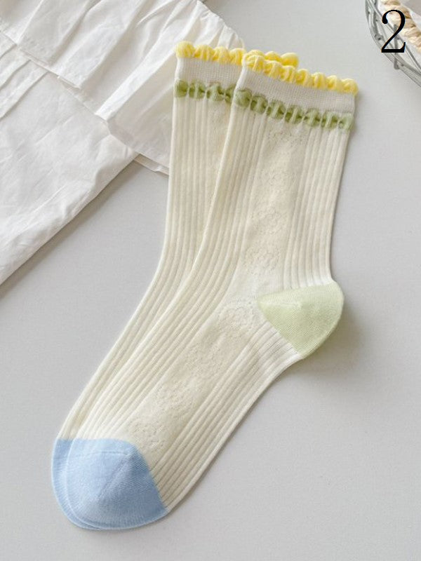 4 Options White Calf Socks