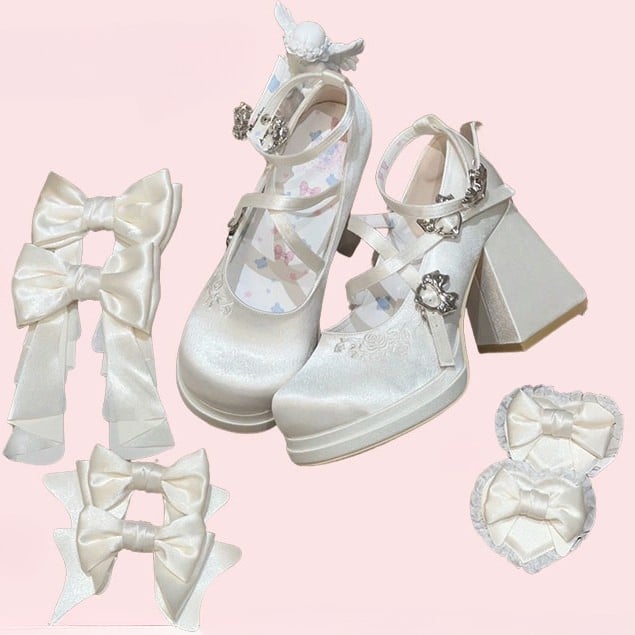 Classic White Lolita High Block Heels - Removable Bow with Heart Decor & Heart Buckles