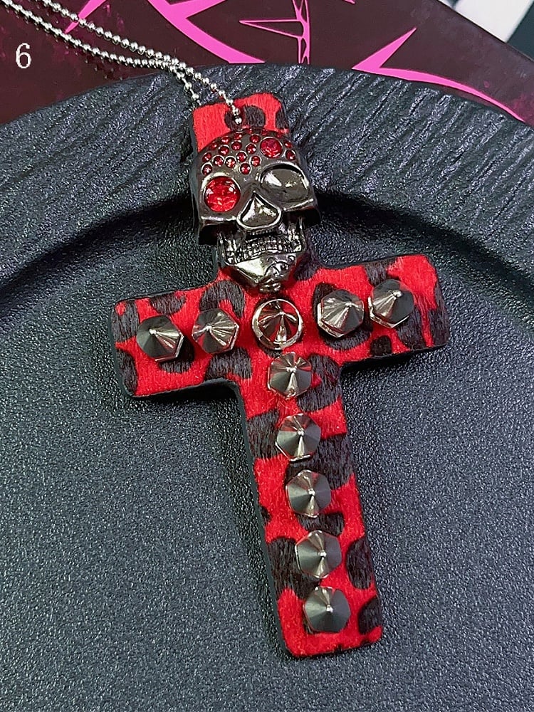 9 Options Gyaru Fashion Skeleton And Studs Leopard Cross Necklace