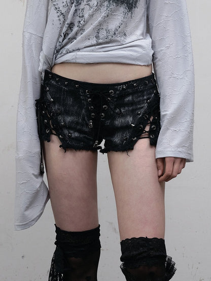 Black/White Wasteland Punk Studs Decorated Lace-up Details Raw Hem Shorts