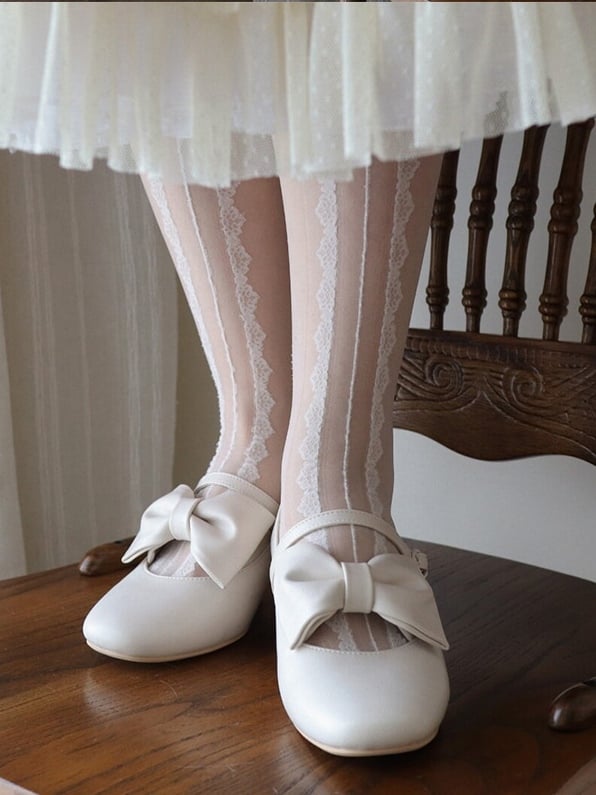 Classic Off-white Mary Janes in PU - Mid Heel with Bow Decor & Romantic Heart Clasp