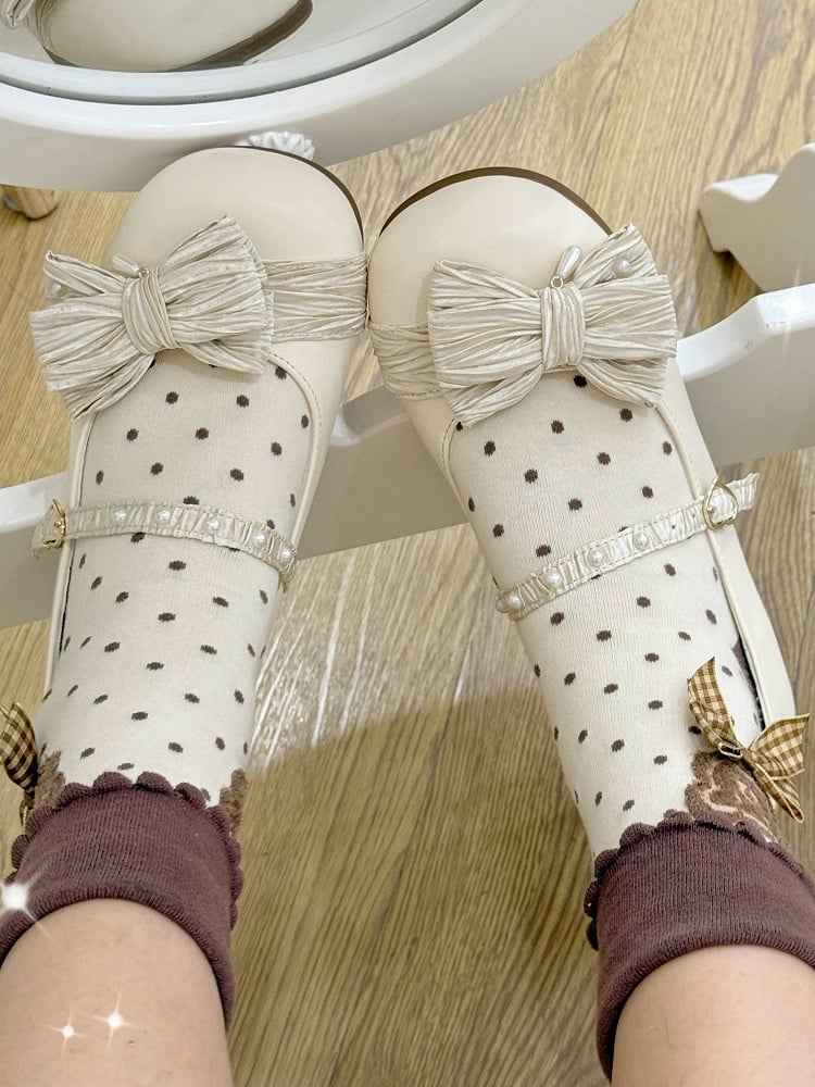 Creamy White Beaded Decorated Bow at Top Heart Buckle Round Toe Lolita Shoes