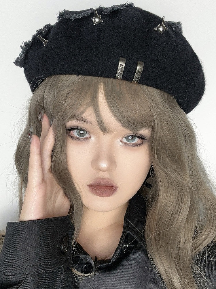 Black Punk Star Applique Stud Details Winter Beret