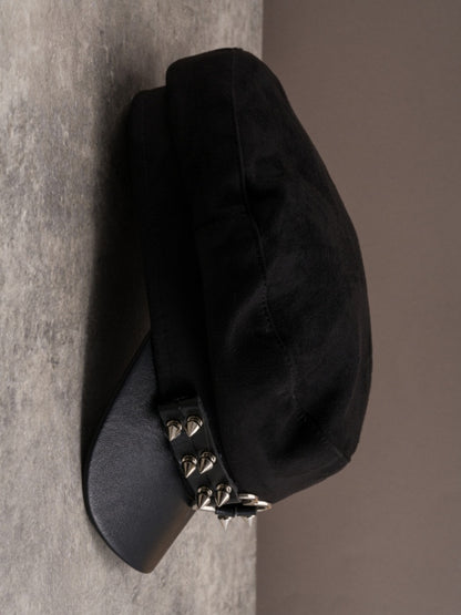 Black Gothic Heart Ring Studs Details Beret Hat