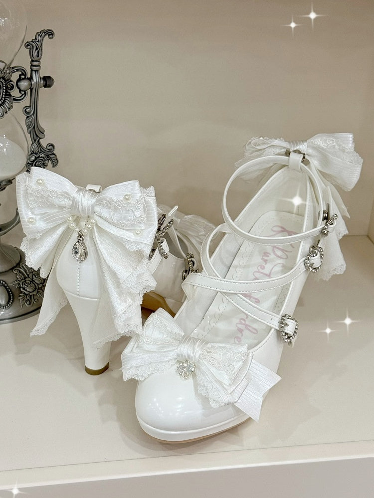 White Crisscross Design Heart Buckle Bow at Top High Heels