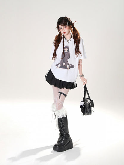 Anime Girl Print White Round Neck Loose T-shirt