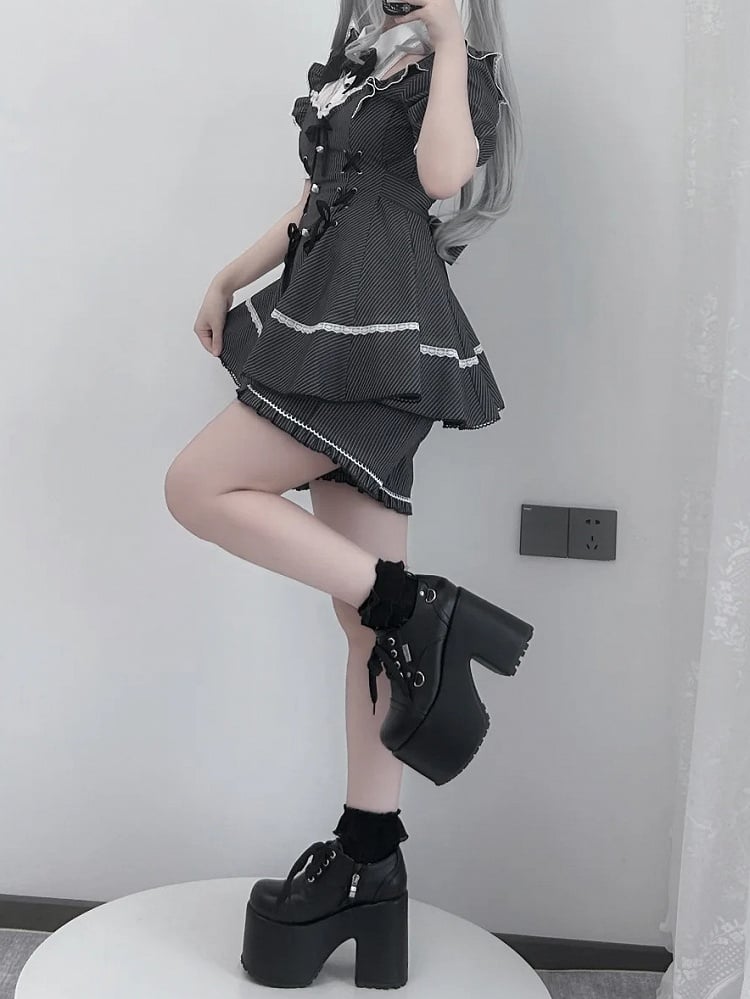 Jirai Kei Black Striped Set : Lace Patches Neckline Lace-up Waist Top + Shorts + Bowtie