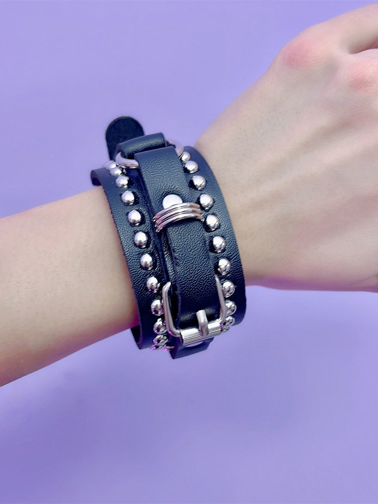 Black/White Pop Punk Studs Details Buckle Decorated Bracelet